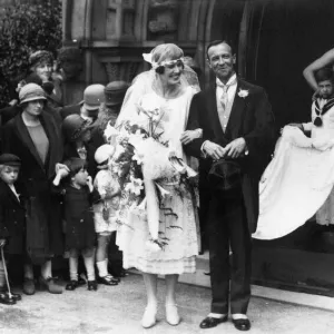 Dr James Chadwick marries Miss Aileen Maud Stewart-Brown