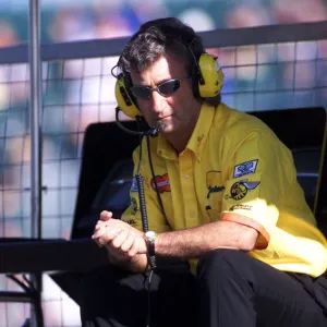 mirror/1300to1399-01372/eddie-jordan-manager-jordan-team