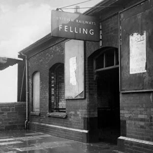 The entrance to Felling Railway Station on 14th January 1970