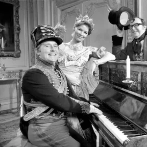 Eric Morcambe and Ernie Wise with Glenda Jackson. Eric Morcambe