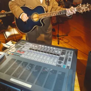 Eurythmics star Dave Stewart holding his musical master class at Sunderland University