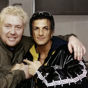 Ewan MacLeod Daily Record music journalist with pop singer Peter Andre