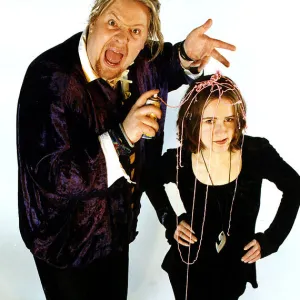 Ewan MacLeod and Mari Steven television presenters Chartbite Chart Bite pop music