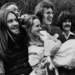 April Collection: 9 Apr 1976