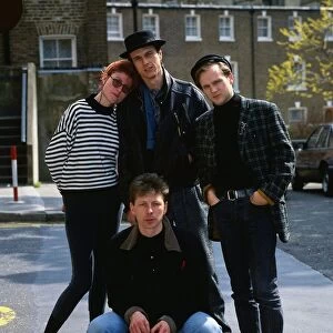 Fairground Attraction pop group band circa 1987