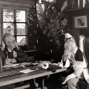 December Collection: 16 Dec 1990