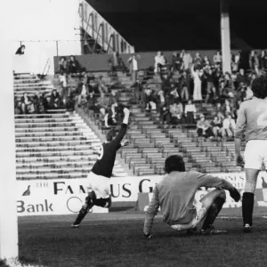 Glasgow Rangers 1 v Heart of Midlothian 2. Scottish Premier Division match at Ibrox