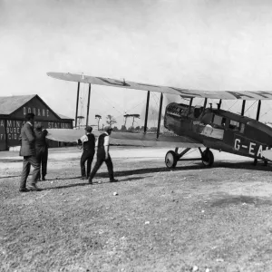 A De Havilland D. H. 4A of Air Transport & Travel Ltd, which made the first daily