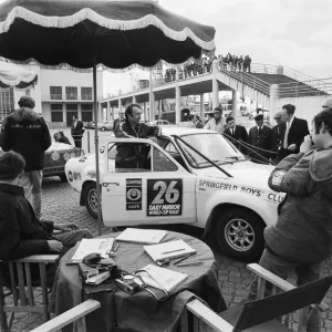 Jimmy Greaves seen here at Lisbon docks in The Daily Mirror World Cup Rally