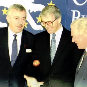 October Gallery: 17 Oct 1992