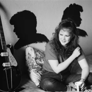 Kirsty MacColl - singer. Pictured at home in 1981. Kirsty Anna MacColl