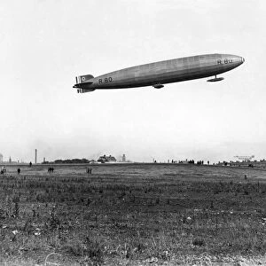 Launch of the British airship R80 at Barrow. July 1921 P004025