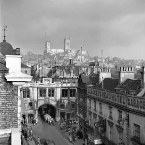 Lincoln - Stonebow Arch and Cathedral. January 1953 C6419-002