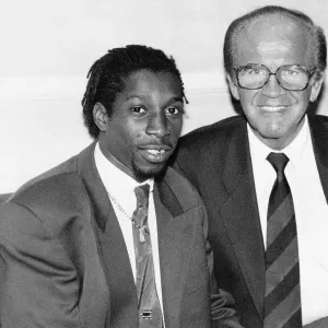 Mickey Duff Boxing manager and Promoter sits with Boxer Pat Barrett at the Stakis