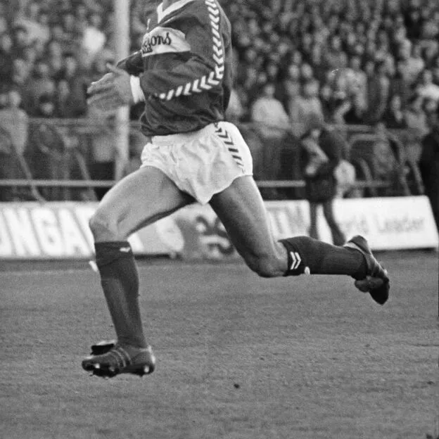 Middlesbrough player Peter Beagrie in action against Blackburn Rovers 2nd November 1985