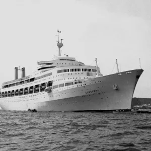 Le paquebot océanique P&O Canberra. 23 mai 1961. Le paquebot océanique P&O Canberra. 23 mai 1961.