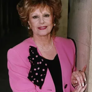 Barbara Knox attrice che appare come Rita Fairclough nel programma televisivo Coronation Street. Barbara Knox attrice che appare come Rita Fairclough nel programma televisivo Coronation Street.