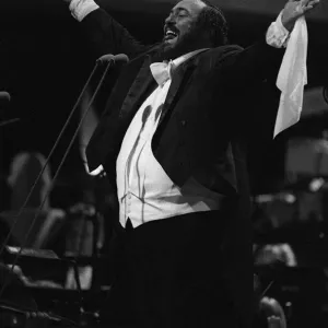 Luciano Pavarotti Concert Print 1991 Luciano Pavarotti Concert Print 1991