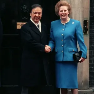 Toshiki Kaifu and Margaret Thatcher Print, January 1990 Toshiki Kaifu and Margaret Thatcher Print, January 1990