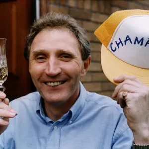 Howard Wilkinson Celebrates 1992 Premiership Championship Print Howard Wilkinson Celebrates 1992 Premiership Championship Print