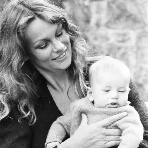 Jean Shrimpton with Baby Thaddeus Print, 1979 Jean Shrimpton with Baby Thaddeus Print, 1979