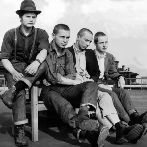 Un groupe de skinheads le 27 avril 1970, de gauche à droite, John Harmeston.