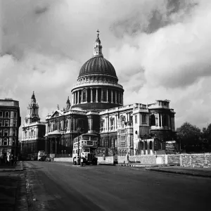 London St Pauls Cathedral Roadside Print Circa 1947 London St Pauls Cathedral Roadside Print Circa 1947