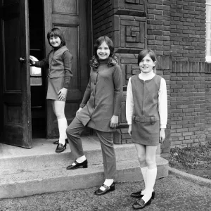 Whinney Banks 1971 School Uniform Print (00938) Whinney Banks 1971 School Uniform Print (00938)
