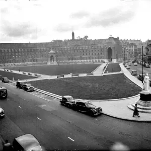 Green della Facoltà, Statua di Regina Vittoria e Casa del Consiglio, Bristol Circa 1950 Green della Facoltà, Statua di Regina Vittoria e Casa del Consiglio, Bristol Circa 1950