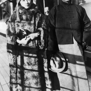 Sun Yat-sen Arrives at Kobe Port Print 1924 Sun Yat-sen Arrives at Kobe Port Print 1924
