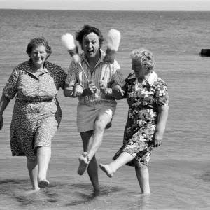 Ken Dodd at the Seaside Print 21st July 1986 Ken Dodd at the Seaside Print 21st July 1986