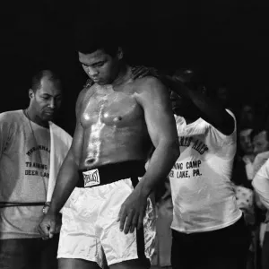 Muhammad Ali Pre-Fight Rubdown Print, 23rd May 1976 Muhammad Ali Pre-Fight Rubdown Print, 23rd May 1976