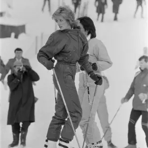 HRH Princess Diana and Prince Charles Skiing Print 1985 HRH Princess Diana and Prince Charles Skiing Print 1985