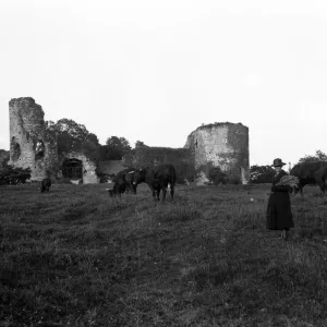 1923 Pevensey Castle Print, East Sussex 1923 Pevensey Castle Print, East Sussex