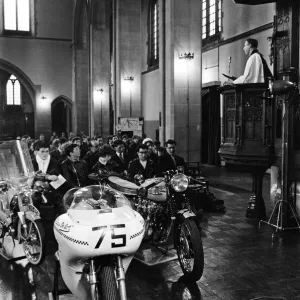 Servicio de Acción de Gracias y Dedicatoria para Motociclistas y Escoteristas. Servicio de Acción de Gracias y Dedicatoria para Motociclistas y Escoteristas.