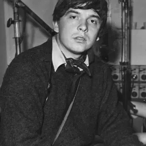 David Bailey im londoner Studio am 19. Februar 1964 David Bailey im londoner Studio am 19. Februar 1964