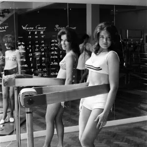 Miss UK contestants at the sauna baths, Kensington High Street. 13th July 1971