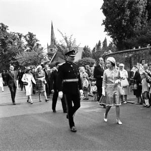 Queen Elizabeth II visits Stratford-upon-Avon, Warwickshire. 27th June 1975