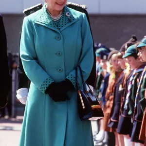 The Queen visits Clydebank during its centenary celebrations. August 1986