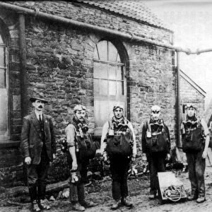 The rescue team at Hanham Colliery, Gloucestershire before the end of World War 1