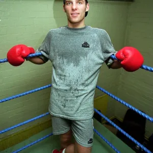 Ryan Rhodes British Boxing Champion In Training