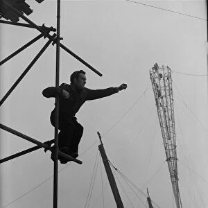South Bank, London 1951 Work in progress on the 300 ft vertical Skylon Feature of