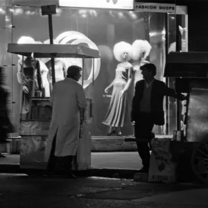 Street traders at the corner of Bull Street and Temple Row. Birmingham, West Midlands