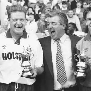 Tottenham Hotspur manager Terry Venables with players Paul Gascoigne (left