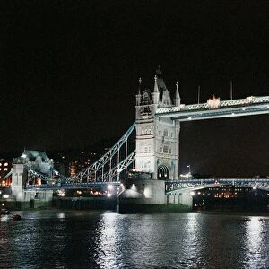 Tower Bridge Loondon at night November 1997