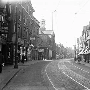 Uxbridge, High Street, Market House looking west 1932