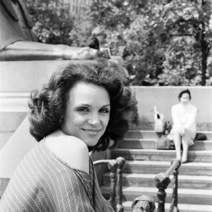 Valerie Harper, American actress and star of TV Series Rhoda, photocall in London