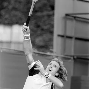 Wimbledon 1980: 2nd day. John Lloyd in action. June 1980 80-3290-030