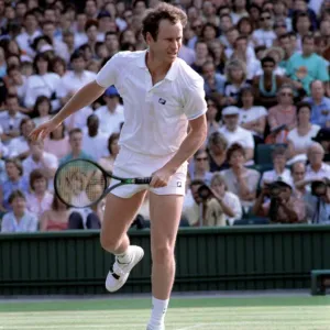 Wimbledon. John McEnroe. June 1988 88-3372-137