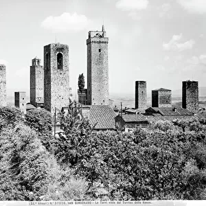 Towers Premium Framed Print Collection: Towers of San Gimignano